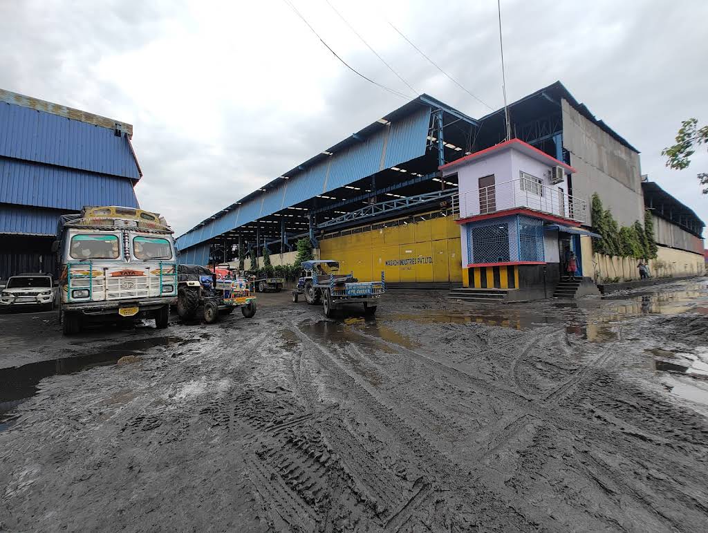 Magadh Industries factory exterior, Patna City
